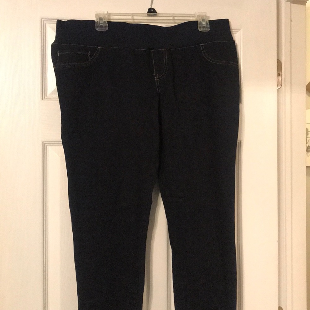 Liz Lange Maternity - L dark blue jeggings